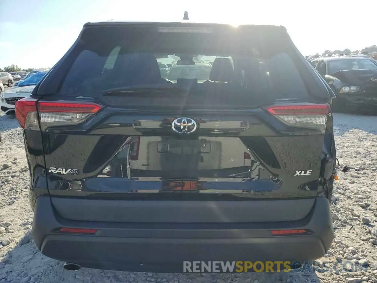 6 Photograph of a damaged car 2T3C1RFV3KW024986 TOYOTA RAV4 2019