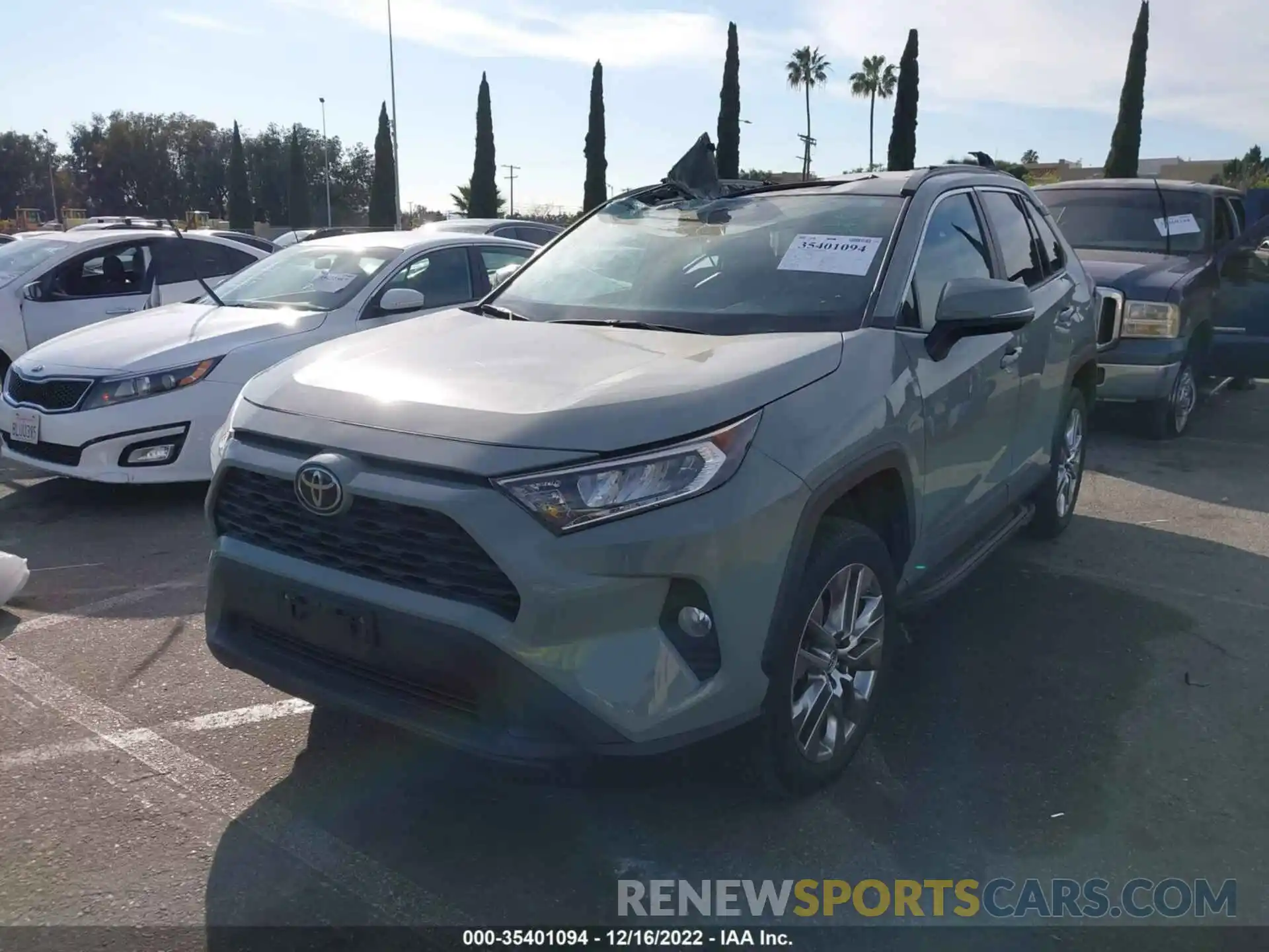 2 Photograph of a damaged car 2T3C1RFV3KW026964 TOYOTA RAV4 2019