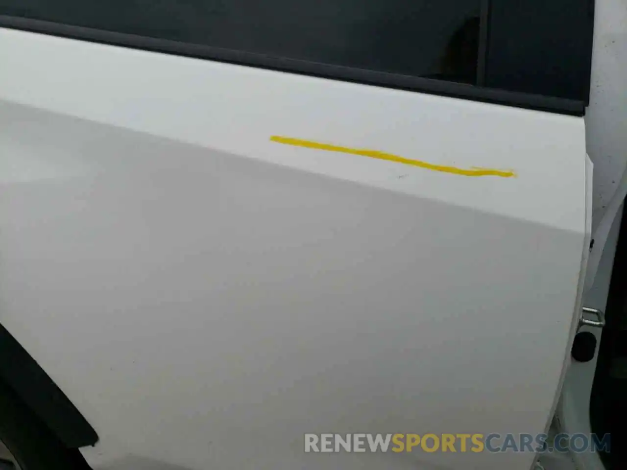 9 Photograph of a damaged car 2T3C1RFV3KW053629 TOYOTA RAV4 2019