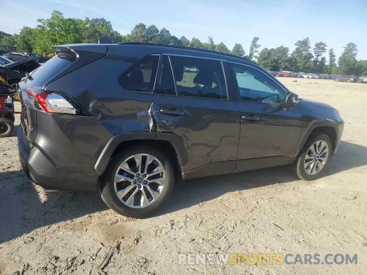 3 Photograph of a damaged car 2T3C1RFV4KC006949 TOYOTA RAV4 2019