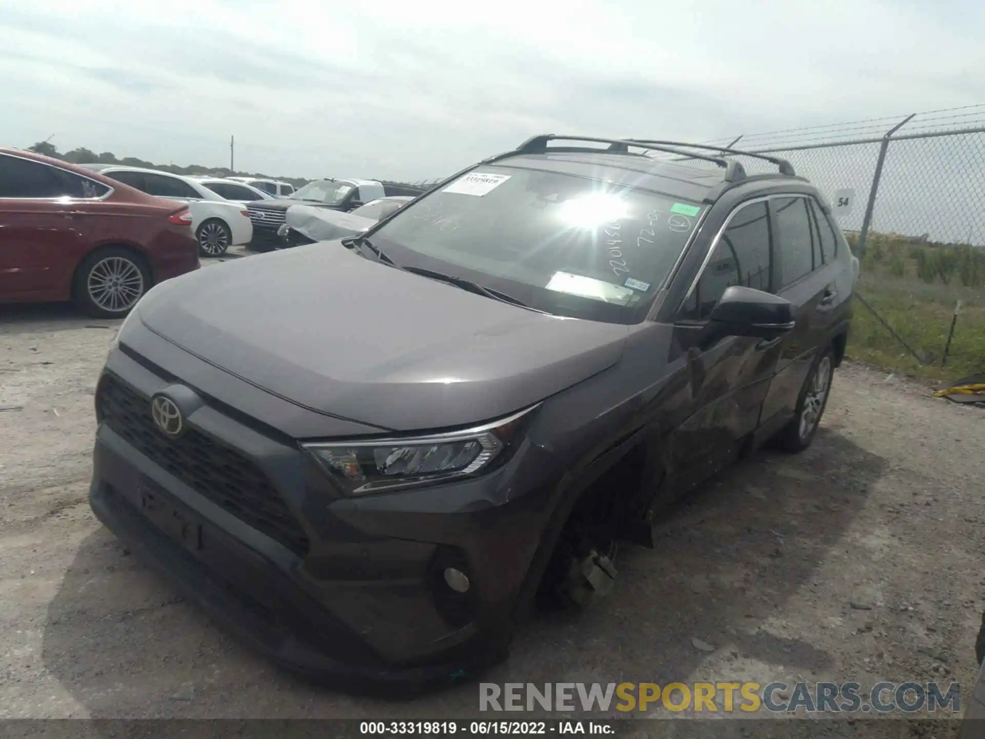 2 Photograph of a damaged car 2T3C1RFV4KW019635 TOYOTA RAV4 2019