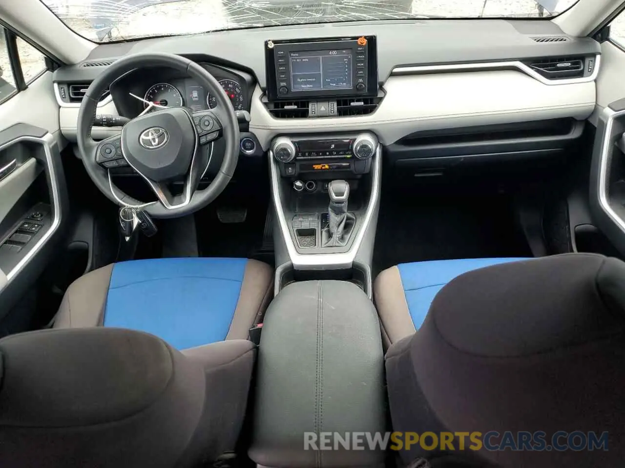 8 Photograph of a damaged car 2T3C1RFV4KW052022 TOYOTA RAV4 2019