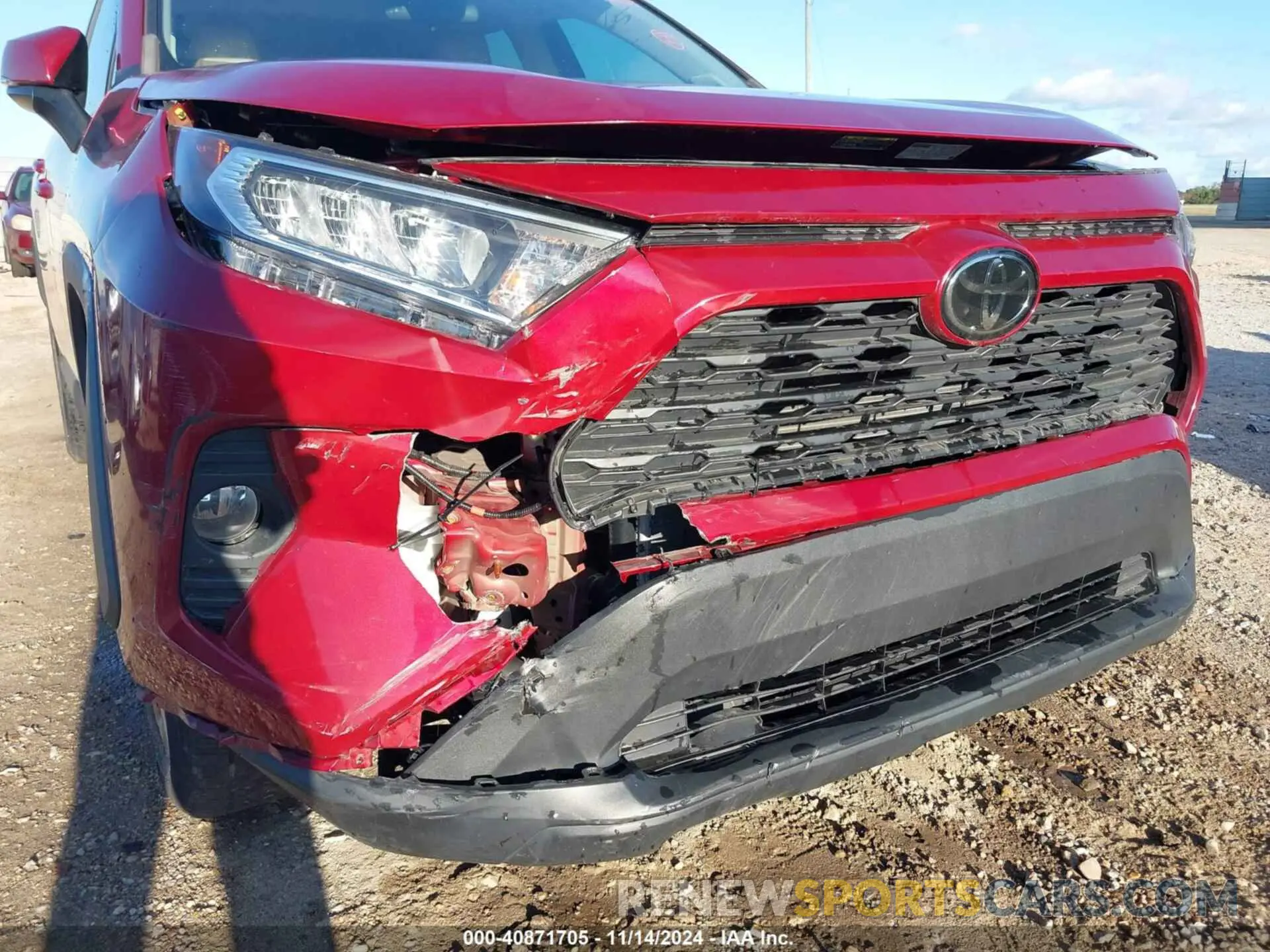 6 Photograph of a damaged car 2T3C1RFV4KW056202 TOYOTA RAV4 2019