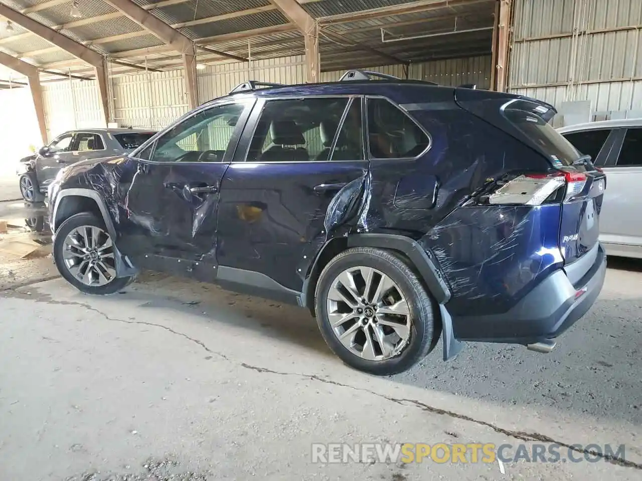 2 Photograph of a damaged car 2T3C1RFV5KW016078 TOYOTA RAV4 2019