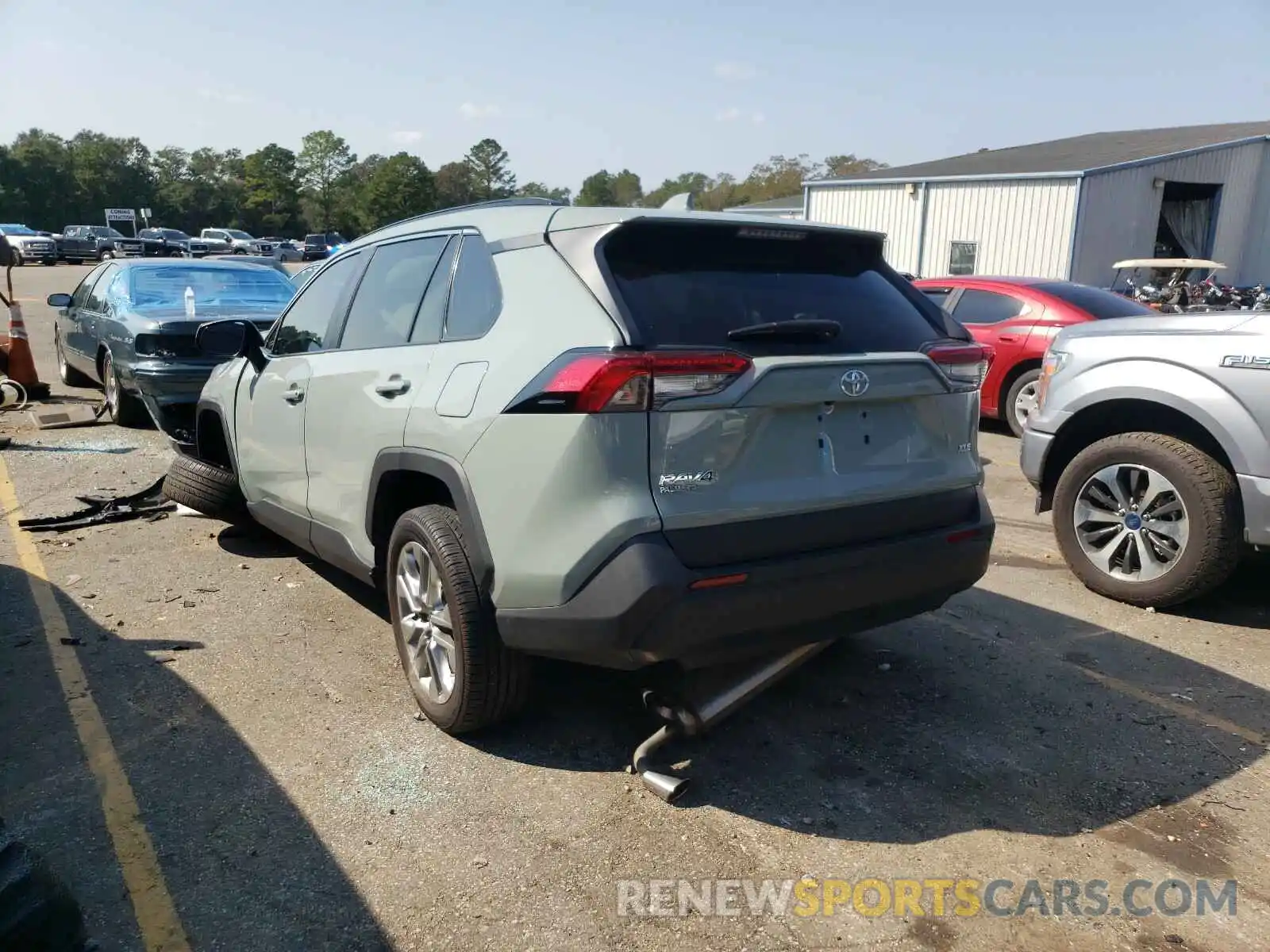 3 Photograph of a damaged car 2T3C1RFV5KW022995 TOYOTA RAV4 2019