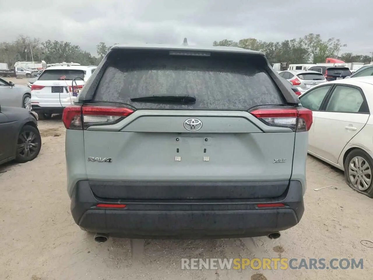 6 Photograph of a damaged car 2T3C1RFV5KW027369 TOYOTA RAV4 2019
