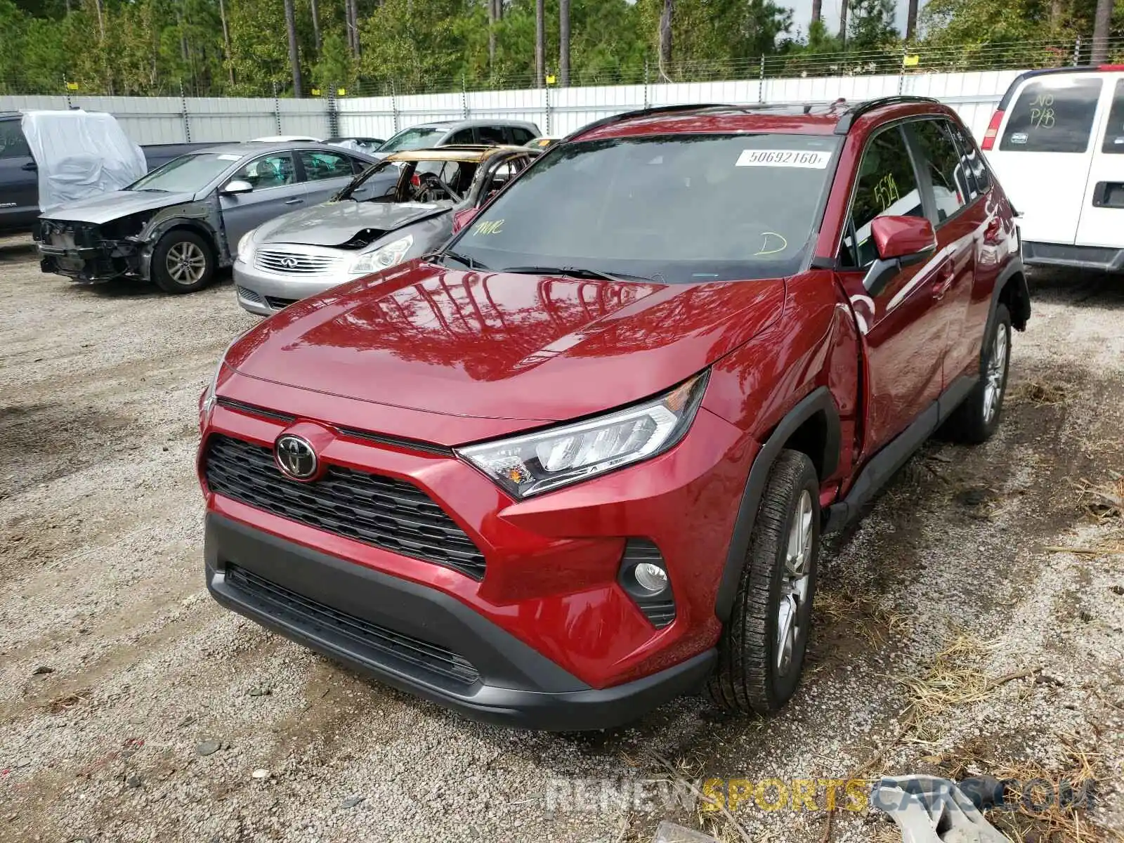 2 Photograph of a damaged car 2T3C1RFV6KW042060 TOYOTA RAV4 2019