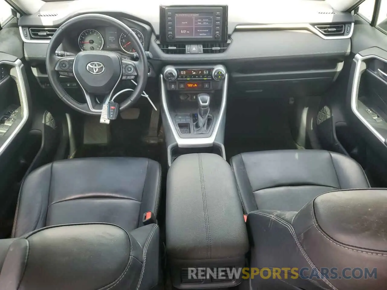 8 Photograph of a damaged car 2T3C1RFV6KW043404 TOYOTA RAV4 2019
