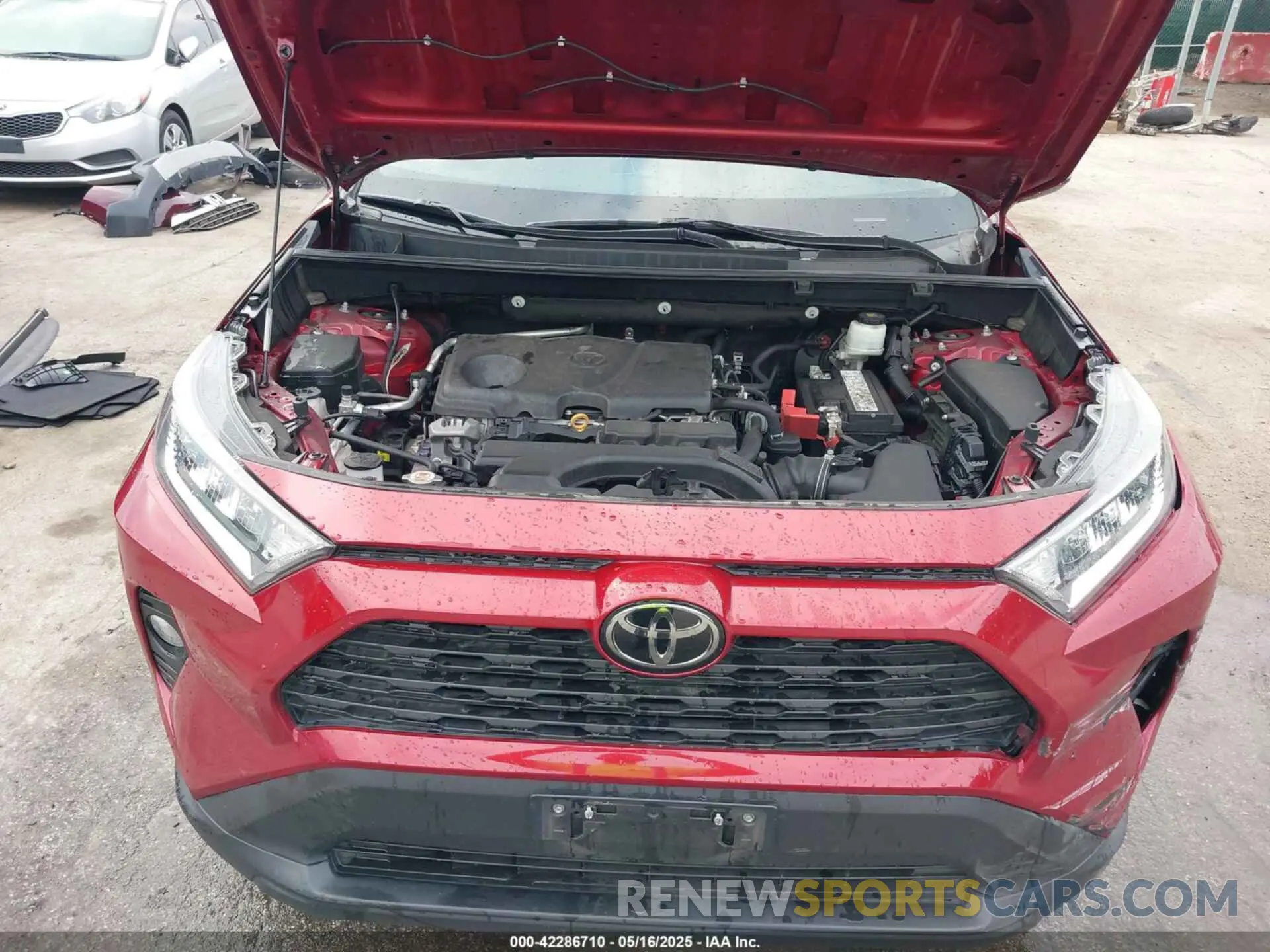 10 Photograph of a damaged car 2T3C1RFV6KW046206 TOYOTA RAV4 2019