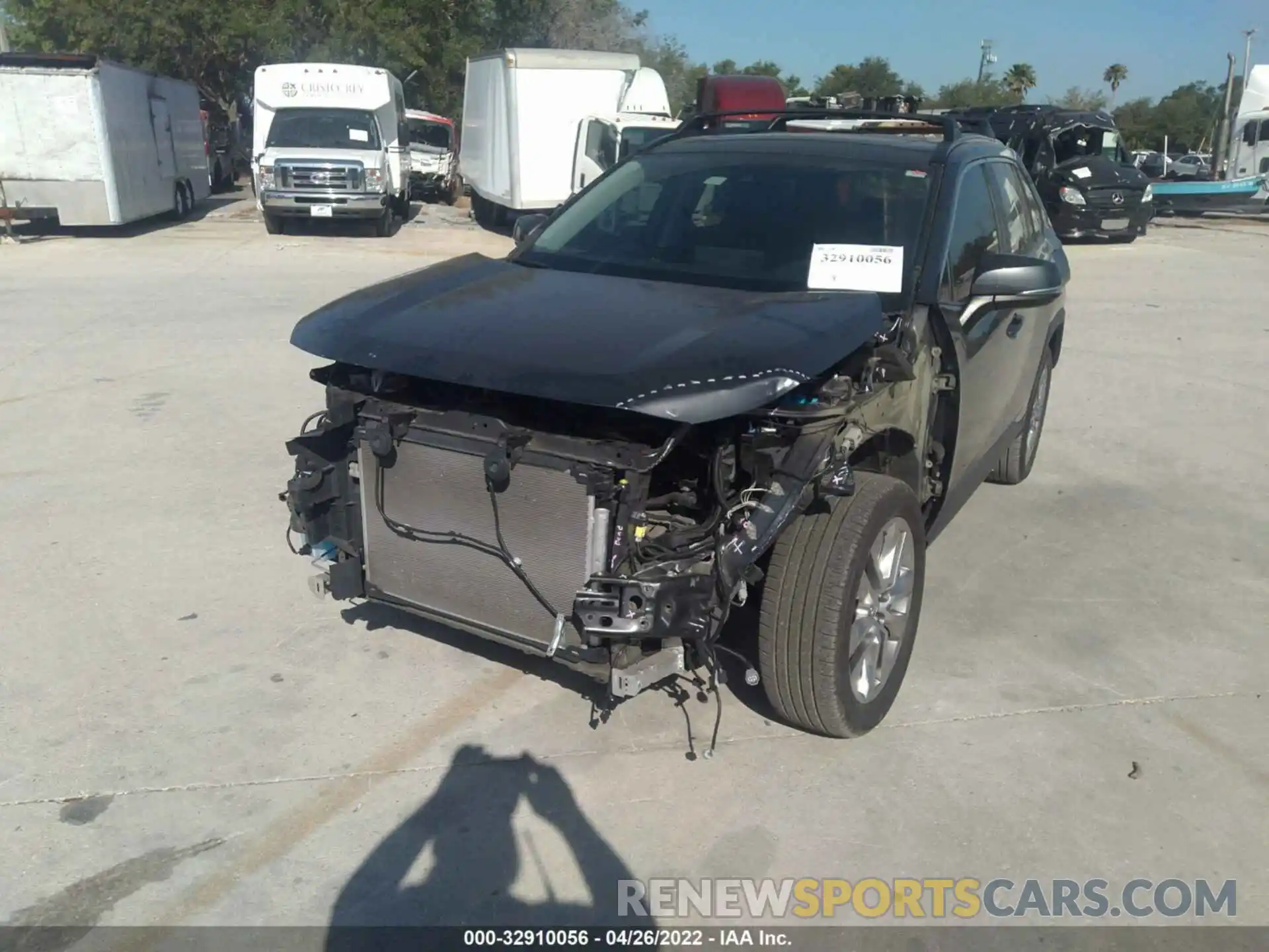 6 Photograph of a damaged car 2T3C1RFV7KC010302 TOYOTA RAV4 2019