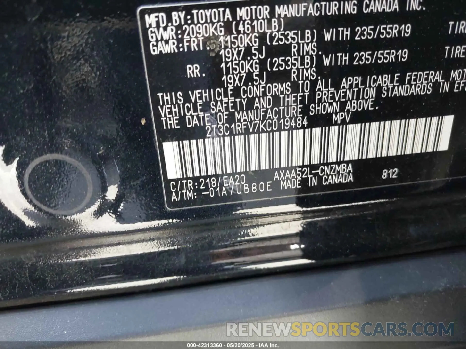 9 Photograph of a damaged car 2T3C1RFV7KC019484 TOYOTA RAV4 2019