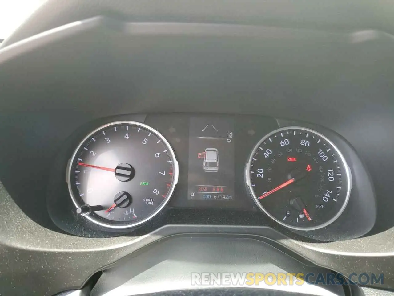 9 Photograph of a damaged car 2T3C1RFV7KW003994 TOYOTA RAV4 2019