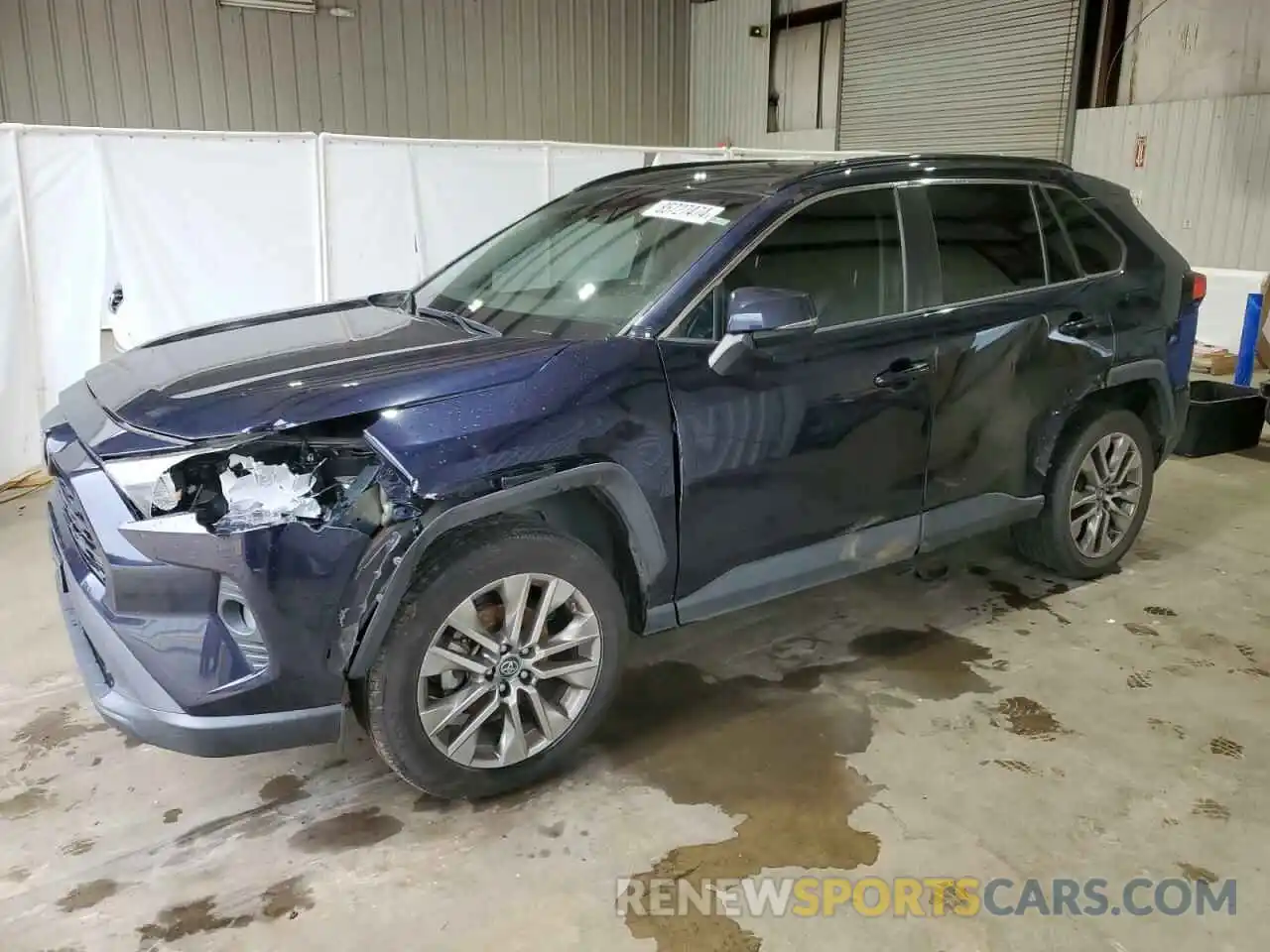 1 Photograph of a damaged car 2T3C1RFV8KC026315 TOYOTA RAV4 2019