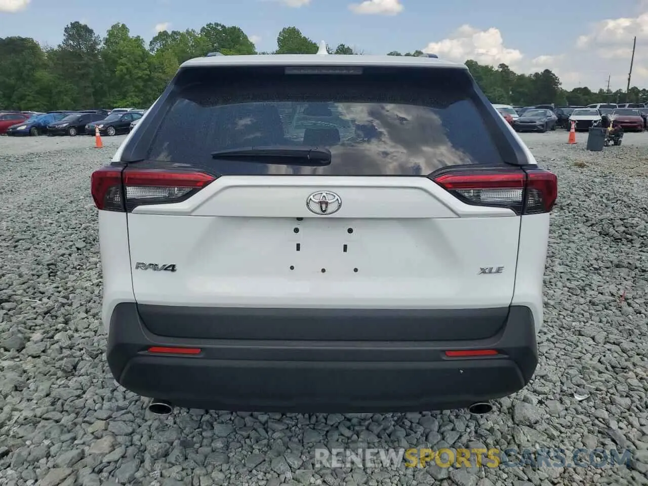 6 Photograph of a damaged car 2T3C1RFV8KW004328 TOYOTA RAV4 2019