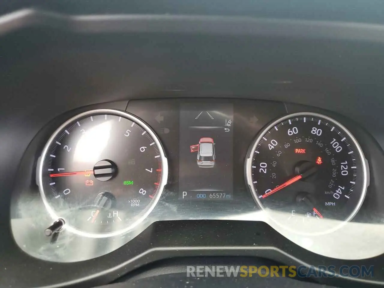 9 Photograph of a damaged car 2T3C1RFV8KW004328 TOYOTA RAV4 2019