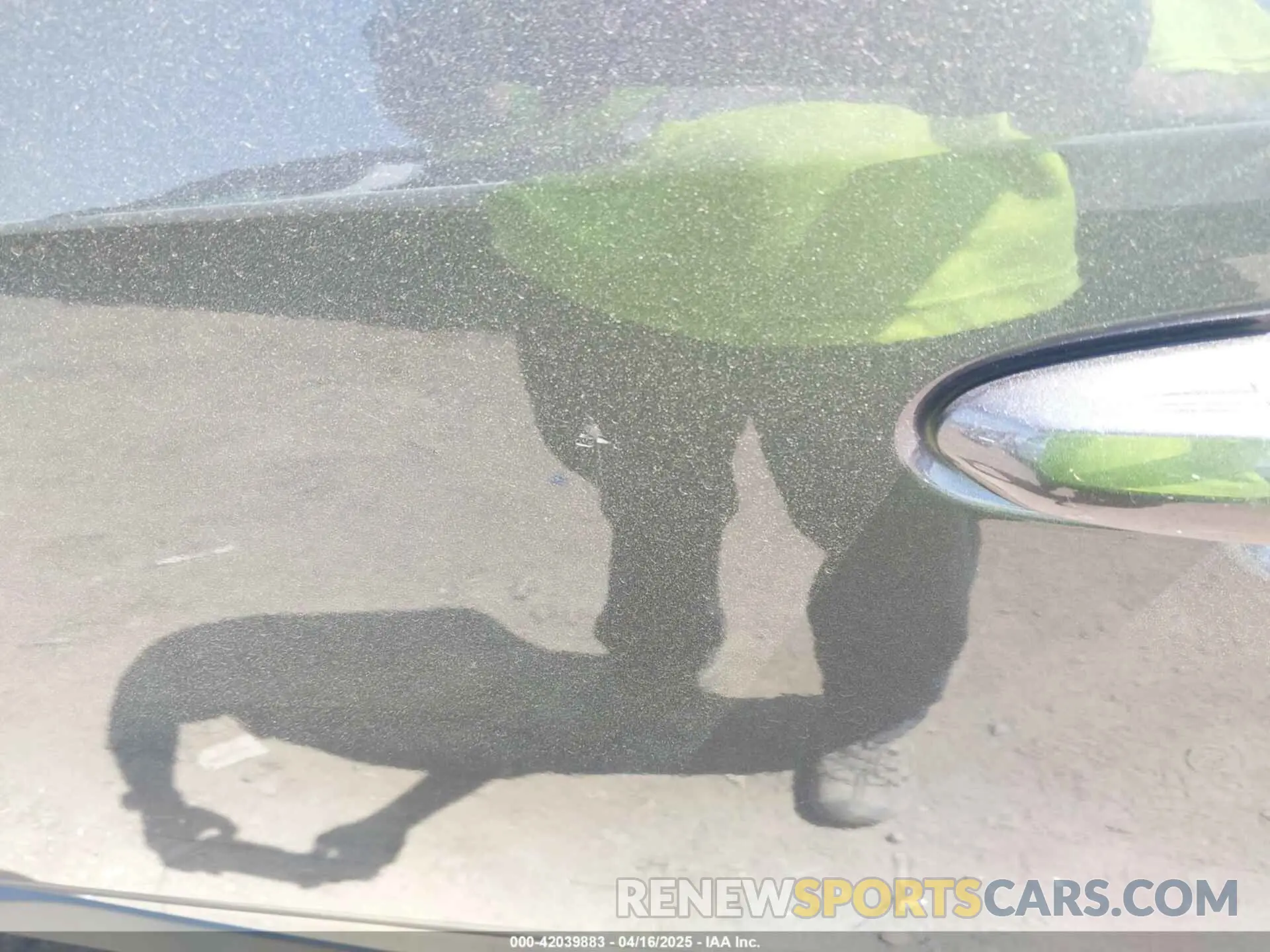 12 Photograph of a damaged car 2T3C1RFV8KW034994 TOYOTA RAV4 2019