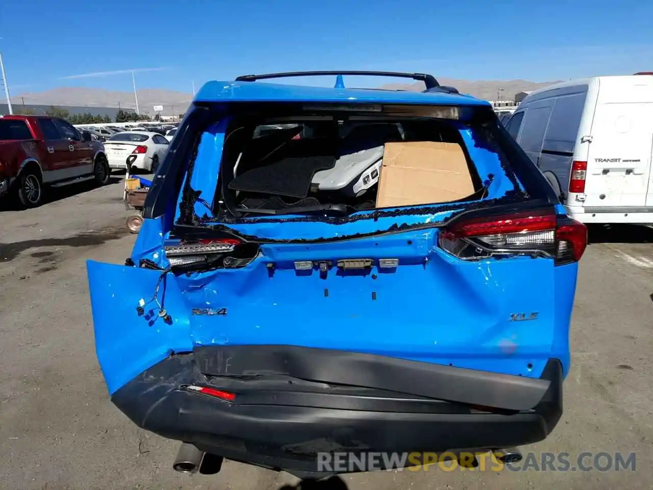 9 Photograph of a damaged car 2T3C1RFV8KW056851 TOYOTA RAV4 2019