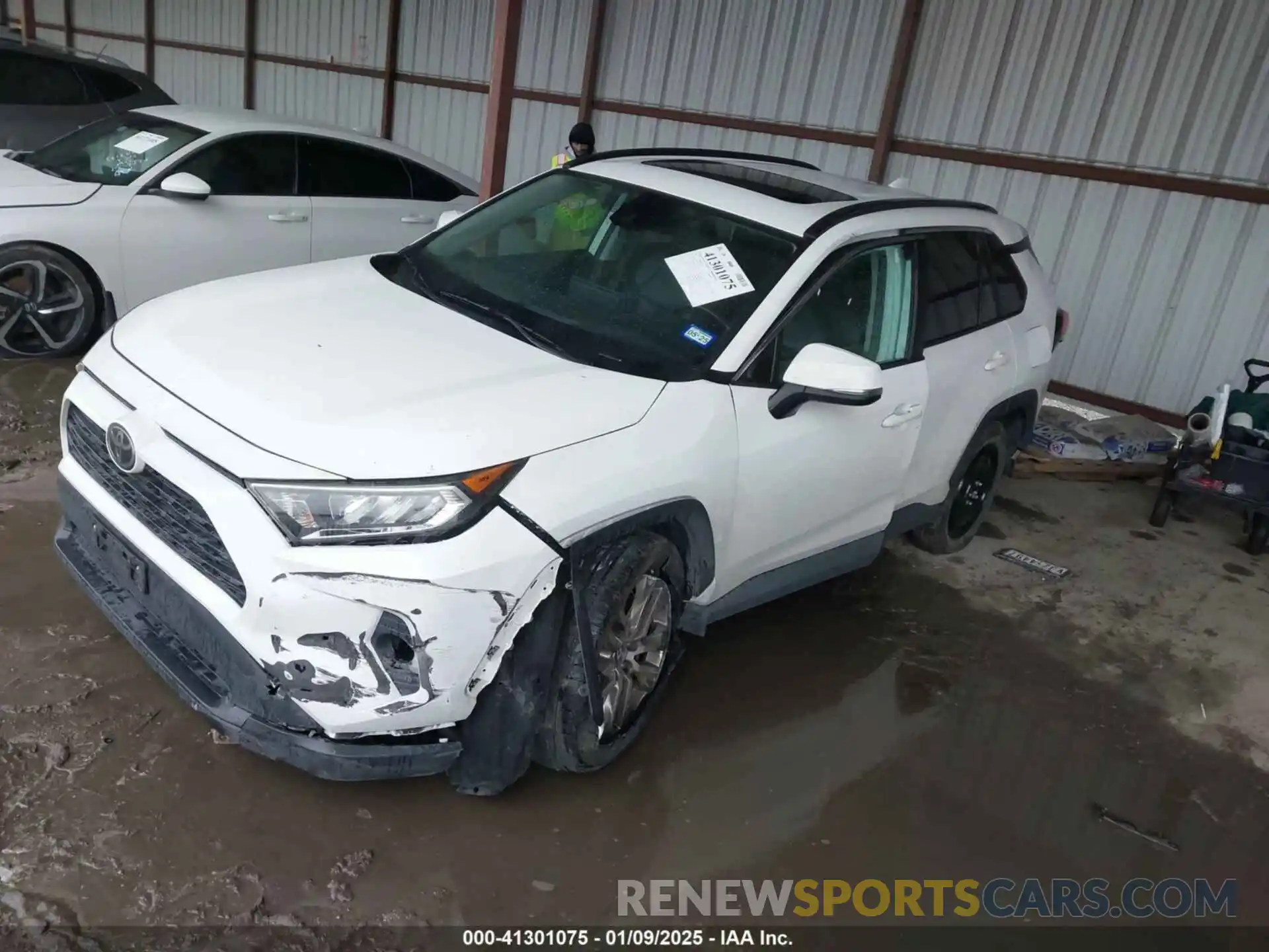 2 Photograph of a damaged car 2T3C1RFV9KC007255 TOYOTA RAV4 2019