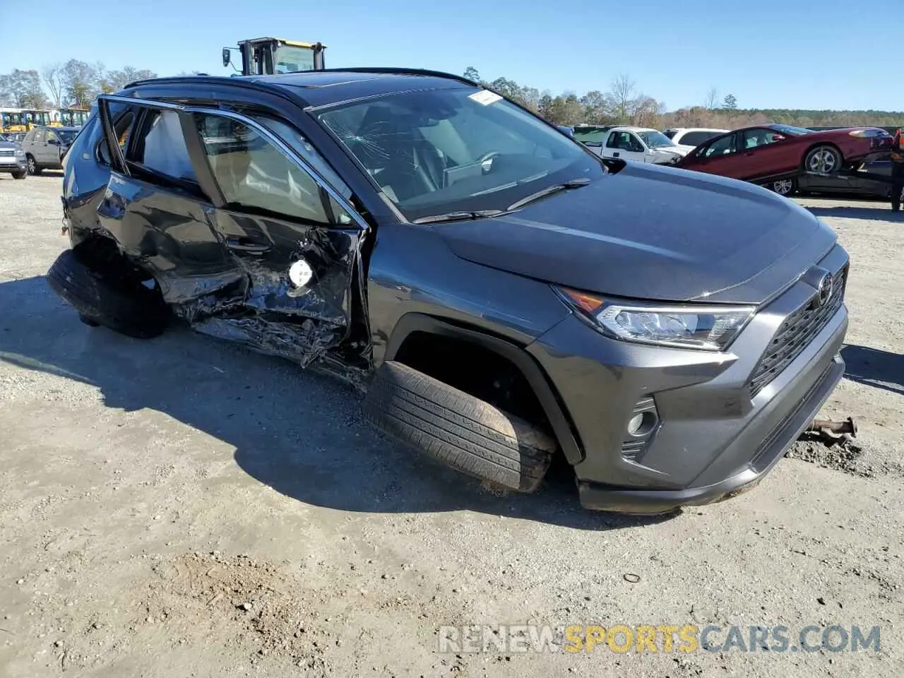 4 Photograph of a damaged car 2T3C1RFV9KC018398 TOYOTA RAV4 2019