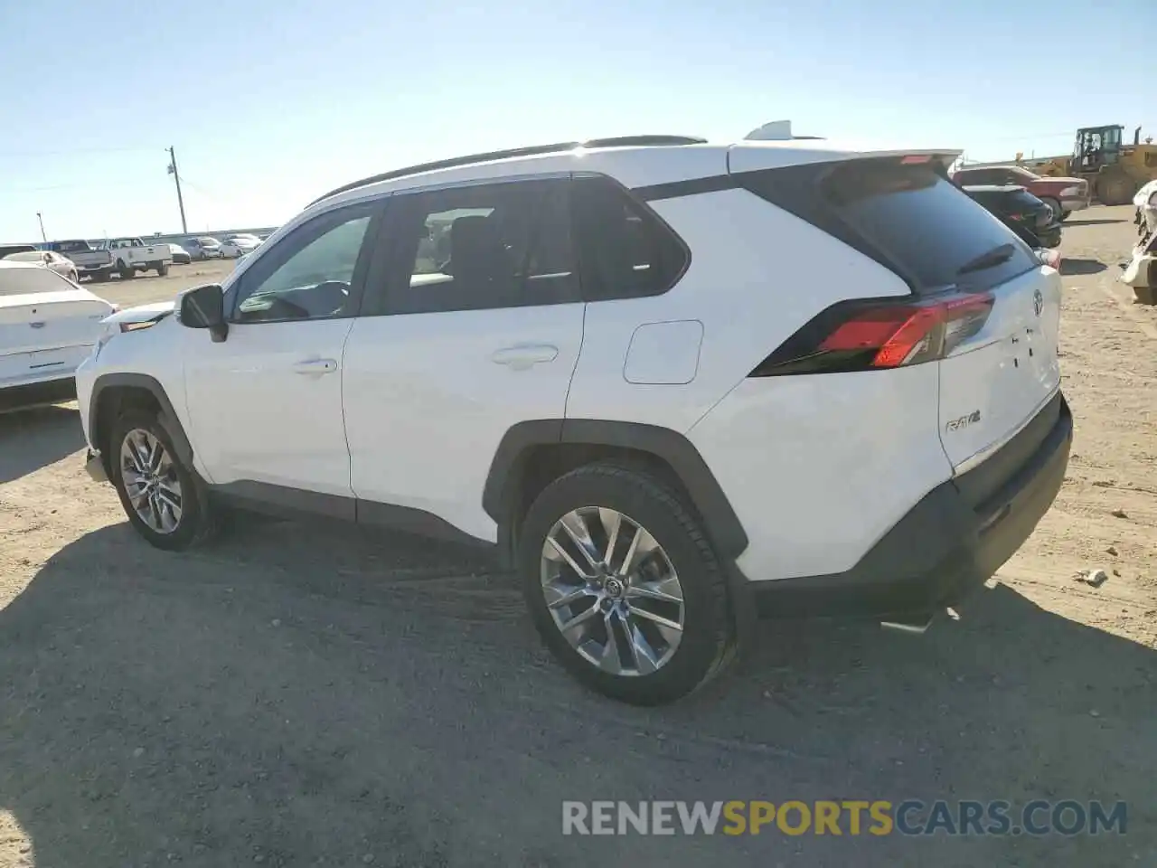 2 Photograph of a damaged car 2T3C1RFV9KC028025 TOYOTA RAV4 2019