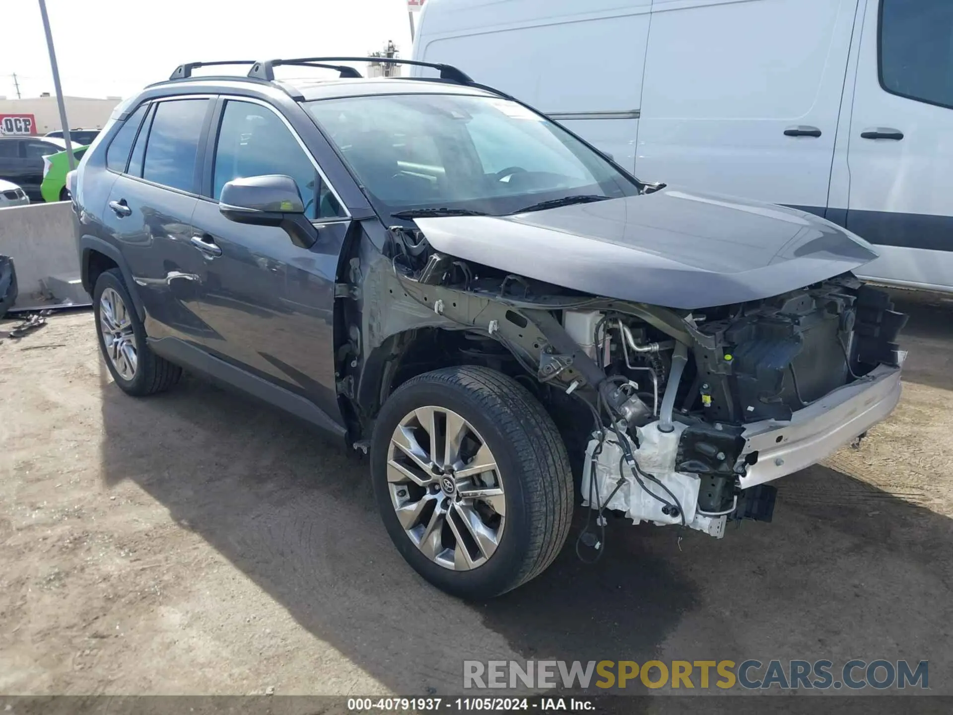 1 Photograph of a damaged car 2T3C1RFV9KW007173 TOYOTA RAV4 2019