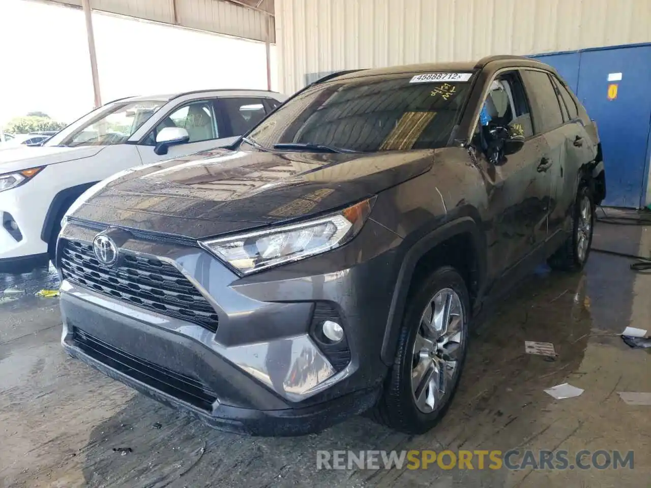 2 Photograph of a damaged car 2T3C1RFV9KW043218 TOYOTA RAV4 2019