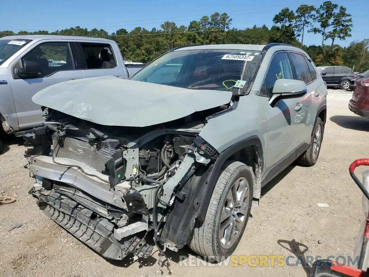 2 Photograph of a damaged car 2T3C1RFV9KW045194 TOYOTA RAV4 2019