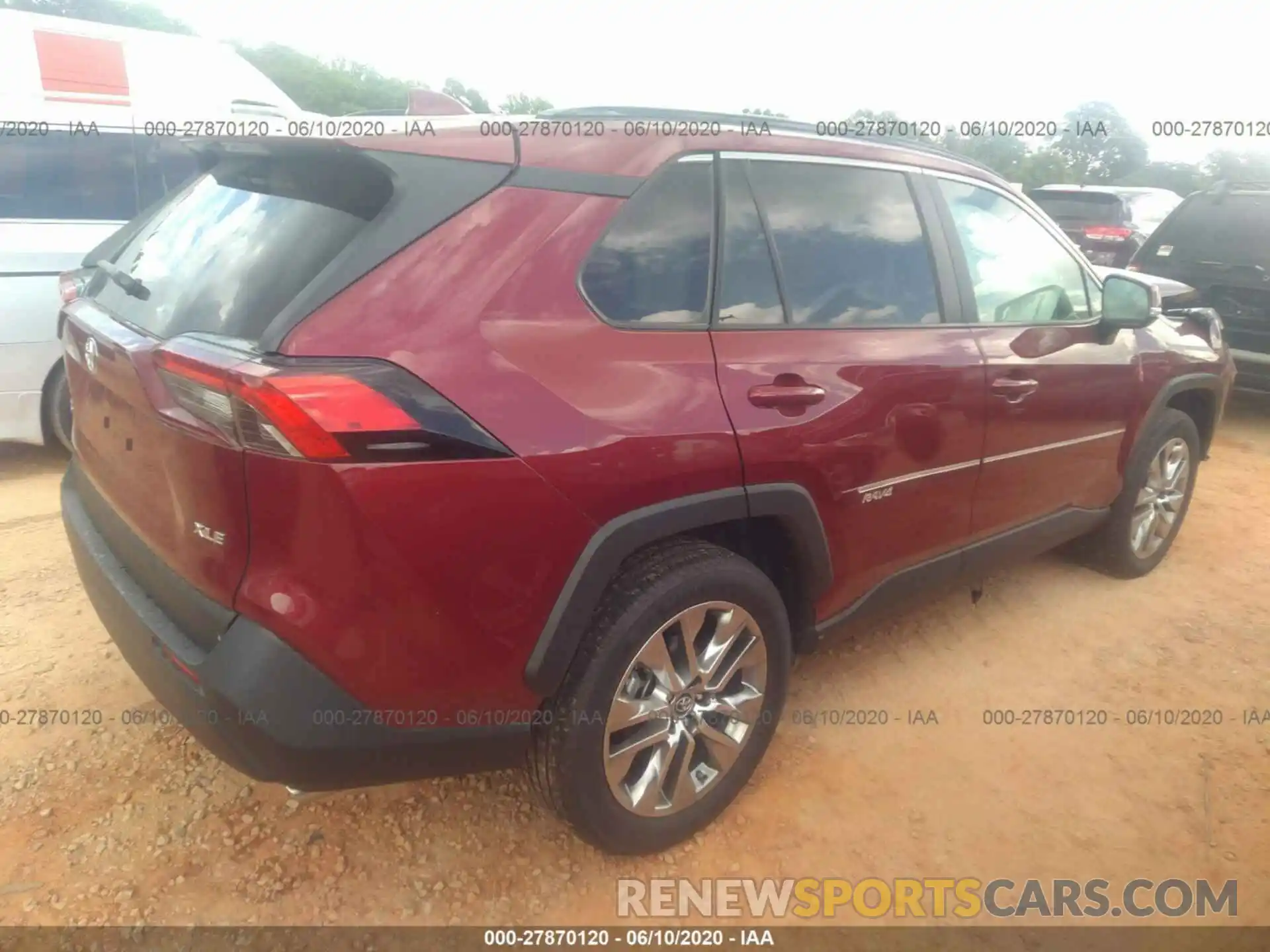 4 Photograph of a damaged car 2T3C1RFV9KW054039 TOYOTA RAV4 2019