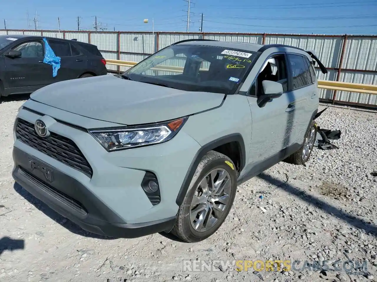 2 Photograph of a damaged car 2T3C1RFV9KW054610 TOYOTA RAV4 2019