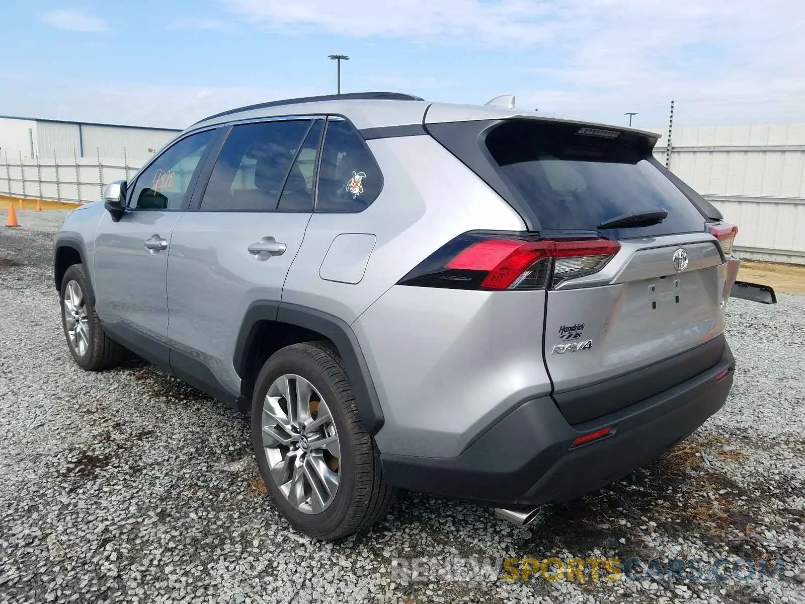 3 Photograph of a damaged car 2T3C1RFVXKC016210 TOYOTA RAV4 2019