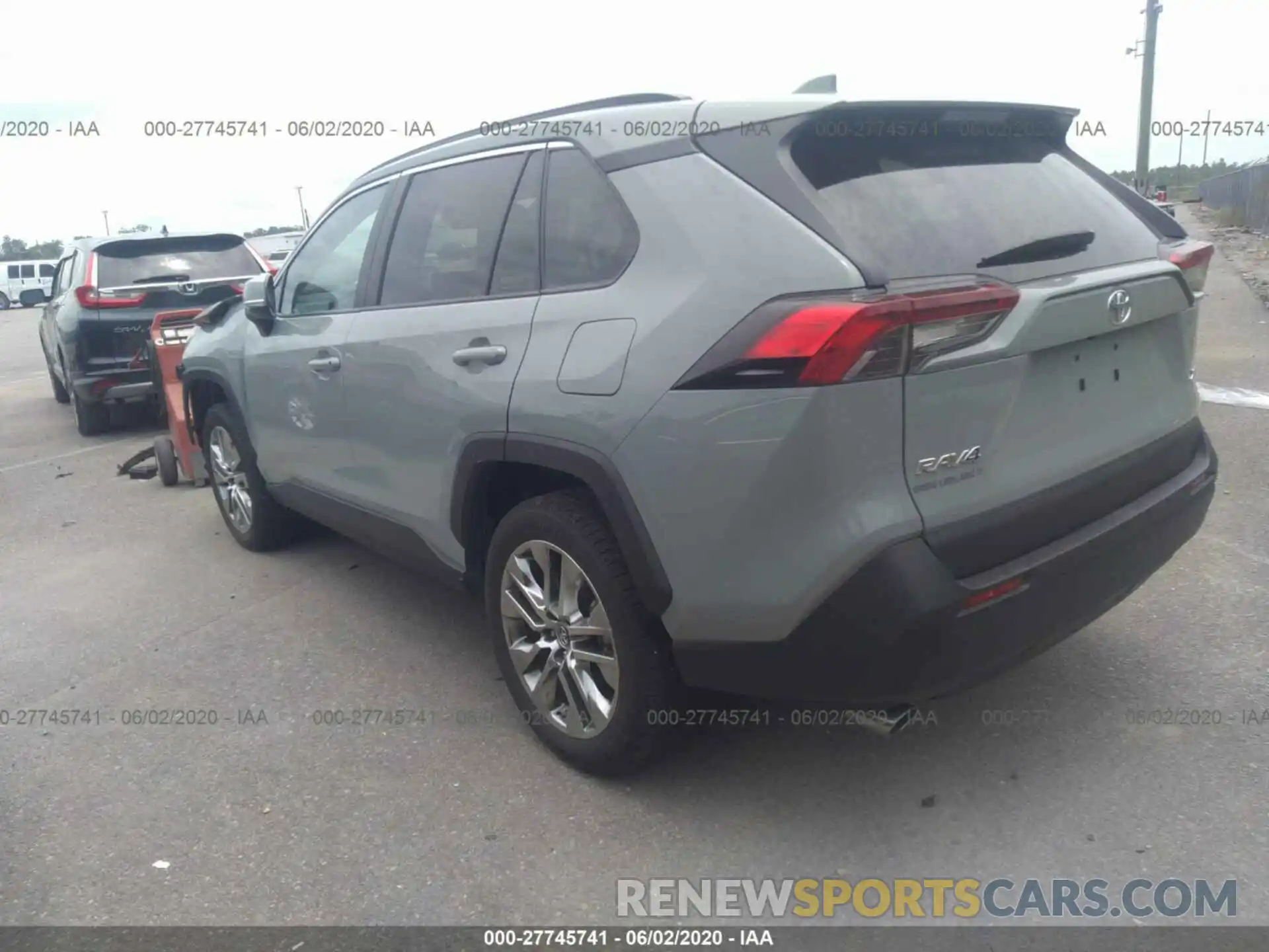 3 Photograph of a damaged car 2T3C1RFVXKW034267 TOYOTA RAV4 2019