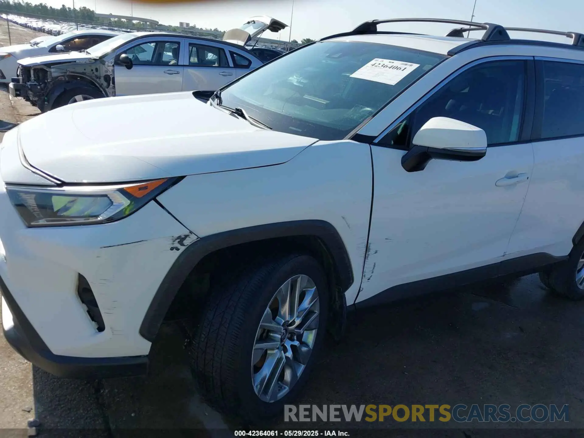 6 Photograph of a damaged car 2T3C1RFVXKW047889 TOYOTA RAV4 2019