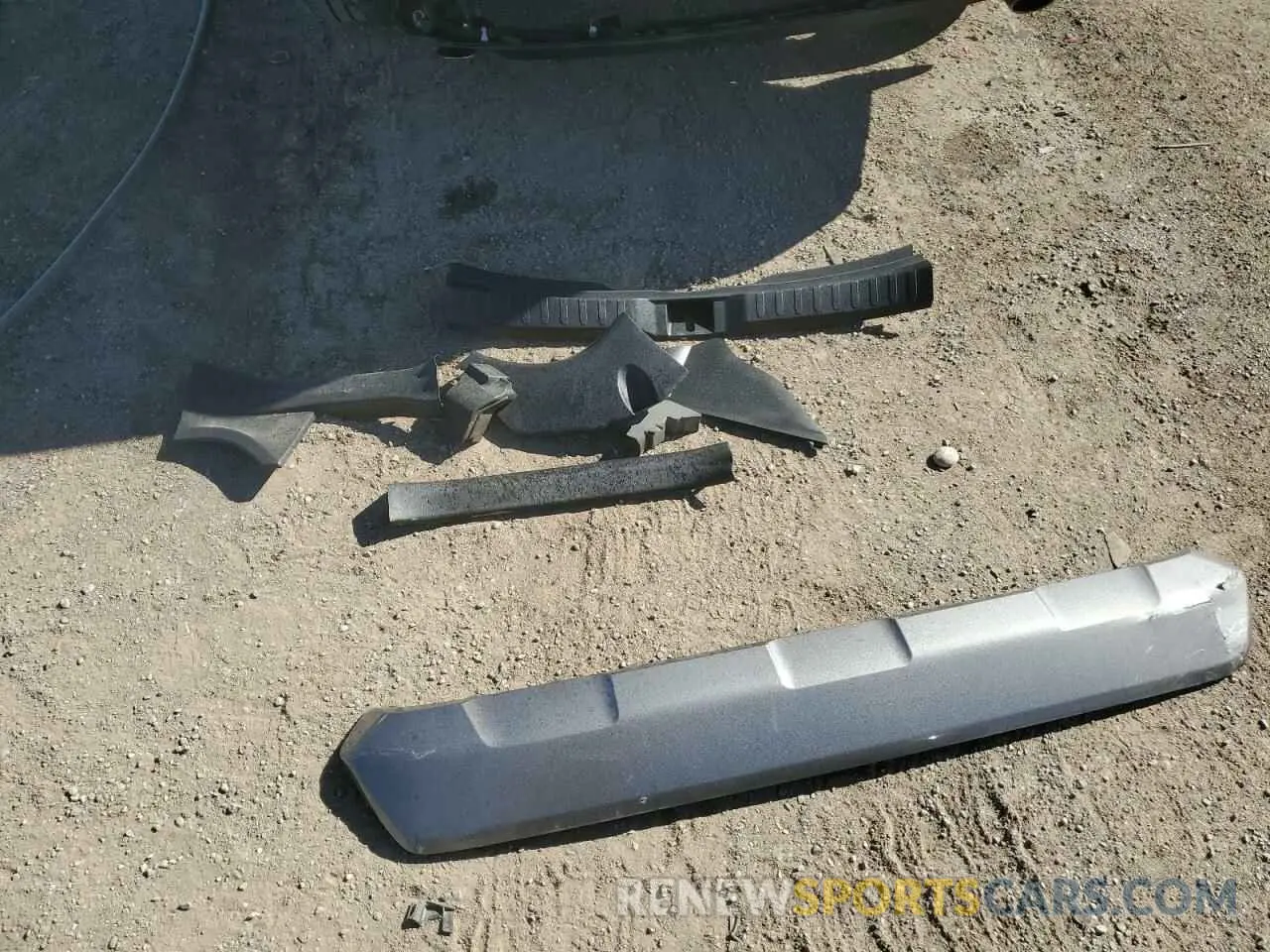 13 Photograph of a damaged car 2T3D1RFV2KC023236 TOYOTA RAV4 2019