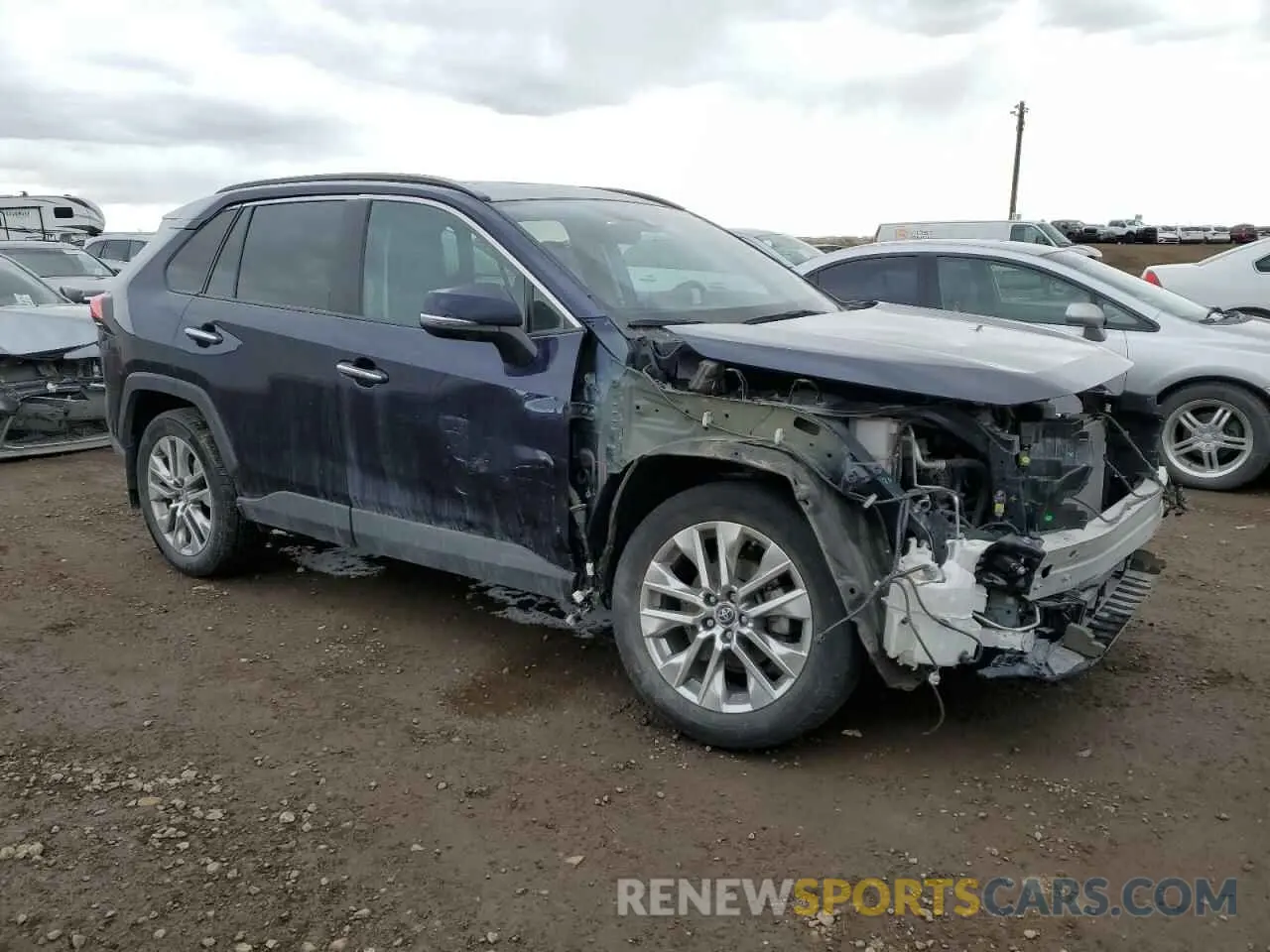 4 Photograph of a damaged car 2T3D1RFV2KW017631 TOYOTA RAV4 2019