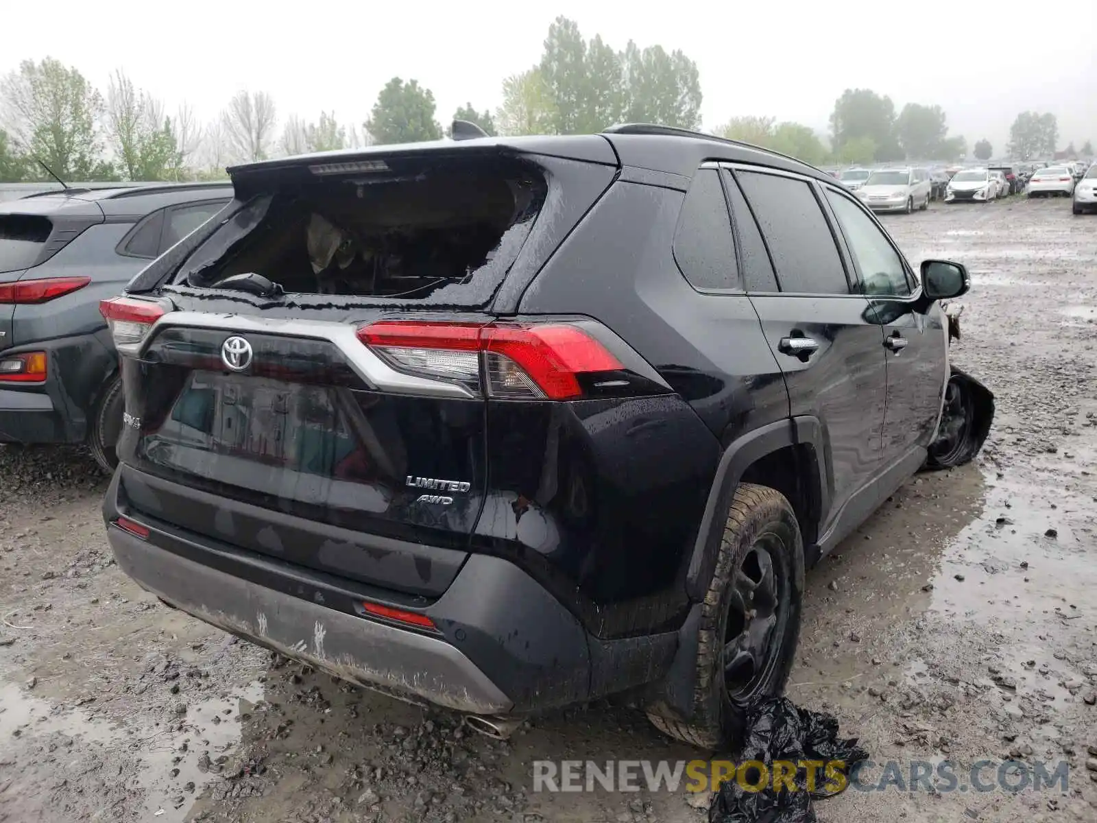 4 Photograph of a damaged car 2T3D1RFV6KW022850 TOYOTA RAV4 2019