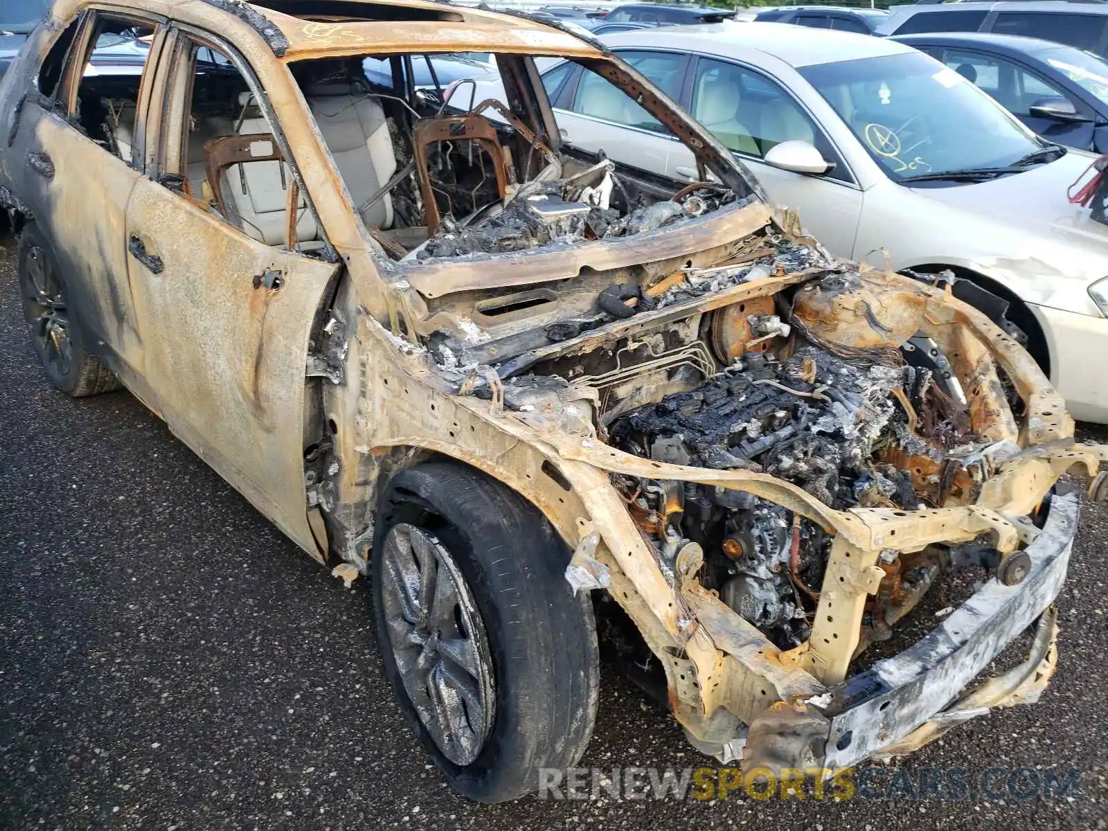 9 Photograph of a damaged car 2T3D1RFV9KW027590 TOYOTA RAV4 2019