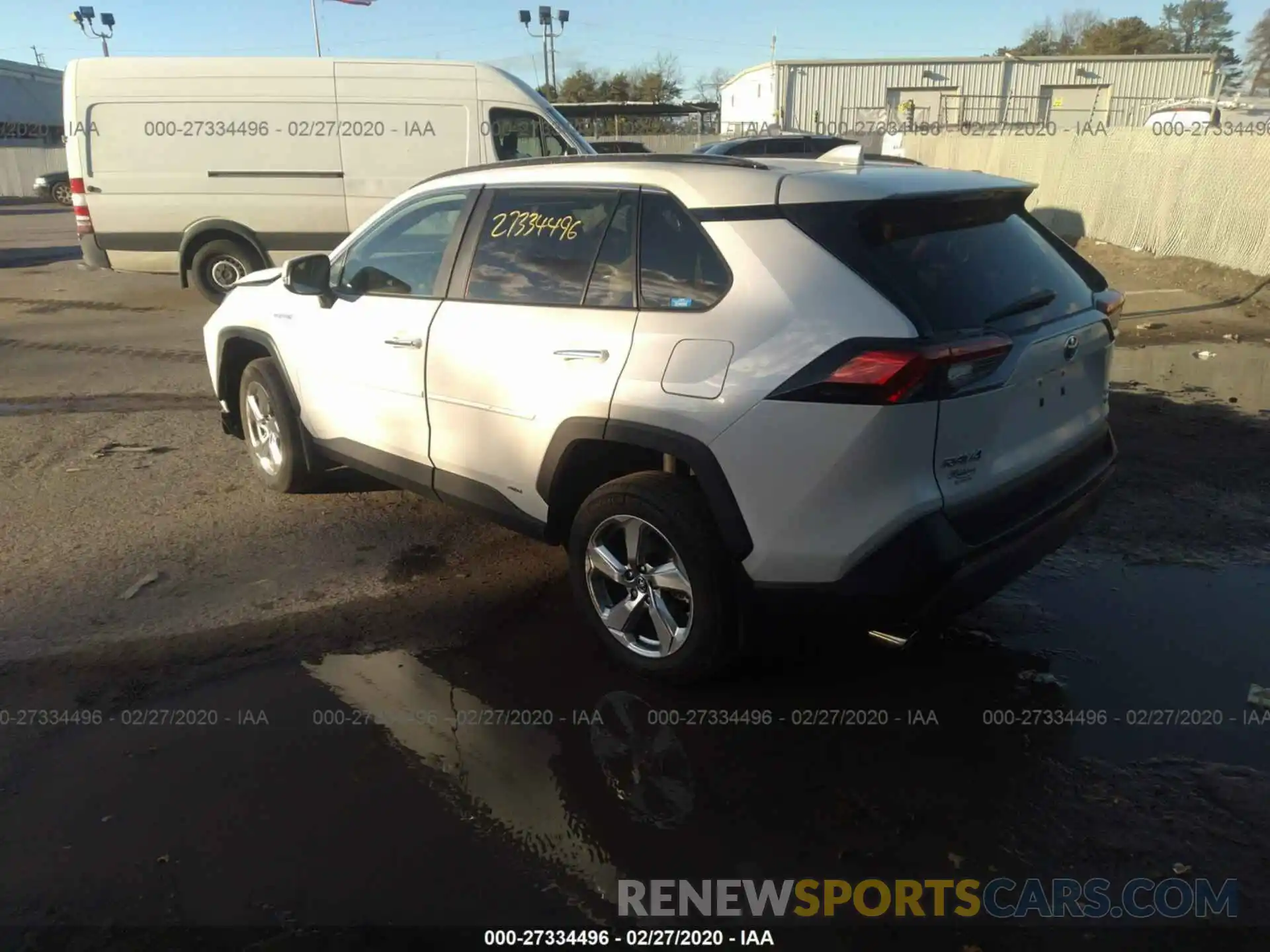 3 Photograph of a damaged car 2T3DWRFV0KW013384 TOYOTA RAV4 2019