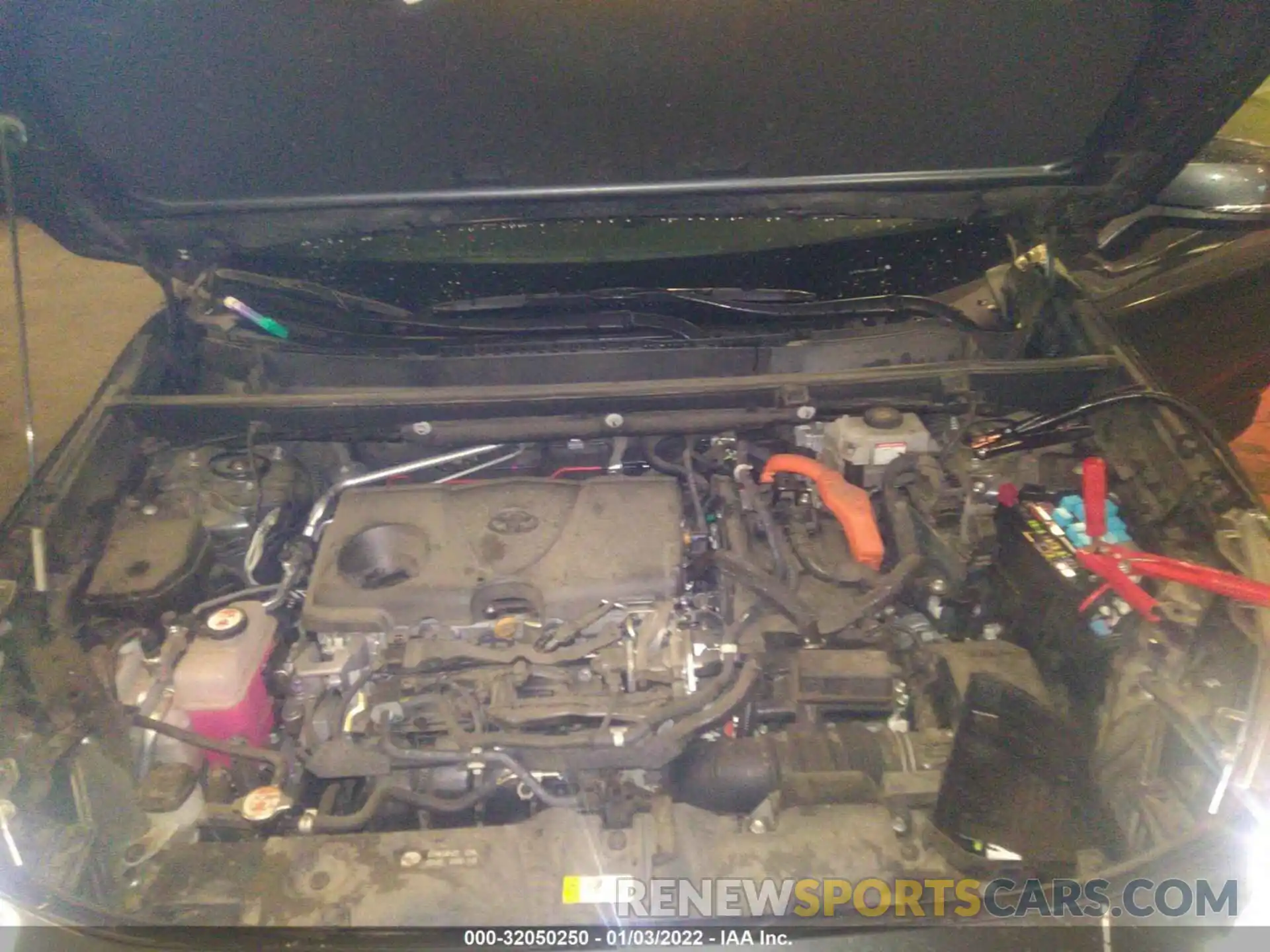 10 Photograph of a damaged car 2T3DWRFV0KW046272 TOYOTA RAV4 2019