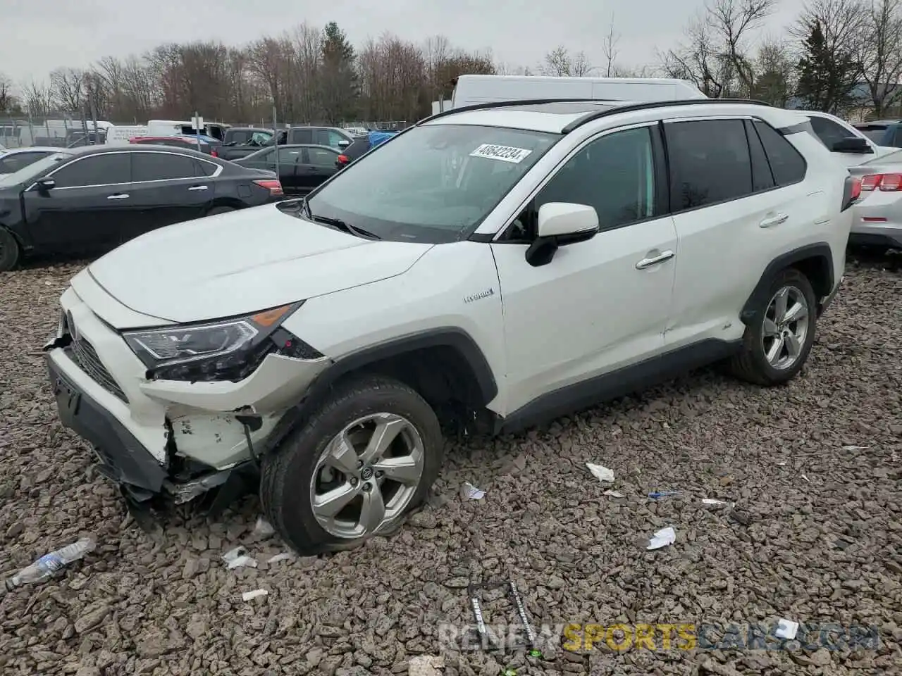 1 Photograph of a damaged car 2T3DWRFV1KW015161 TOYOTA RAV4 2019