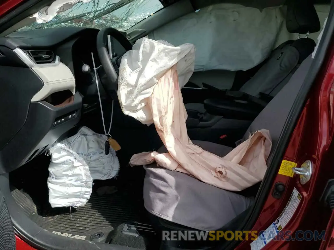 7 Photograph of a damaged car 2T3DWRFV1KW023048 TOYOTA RAV4 2019