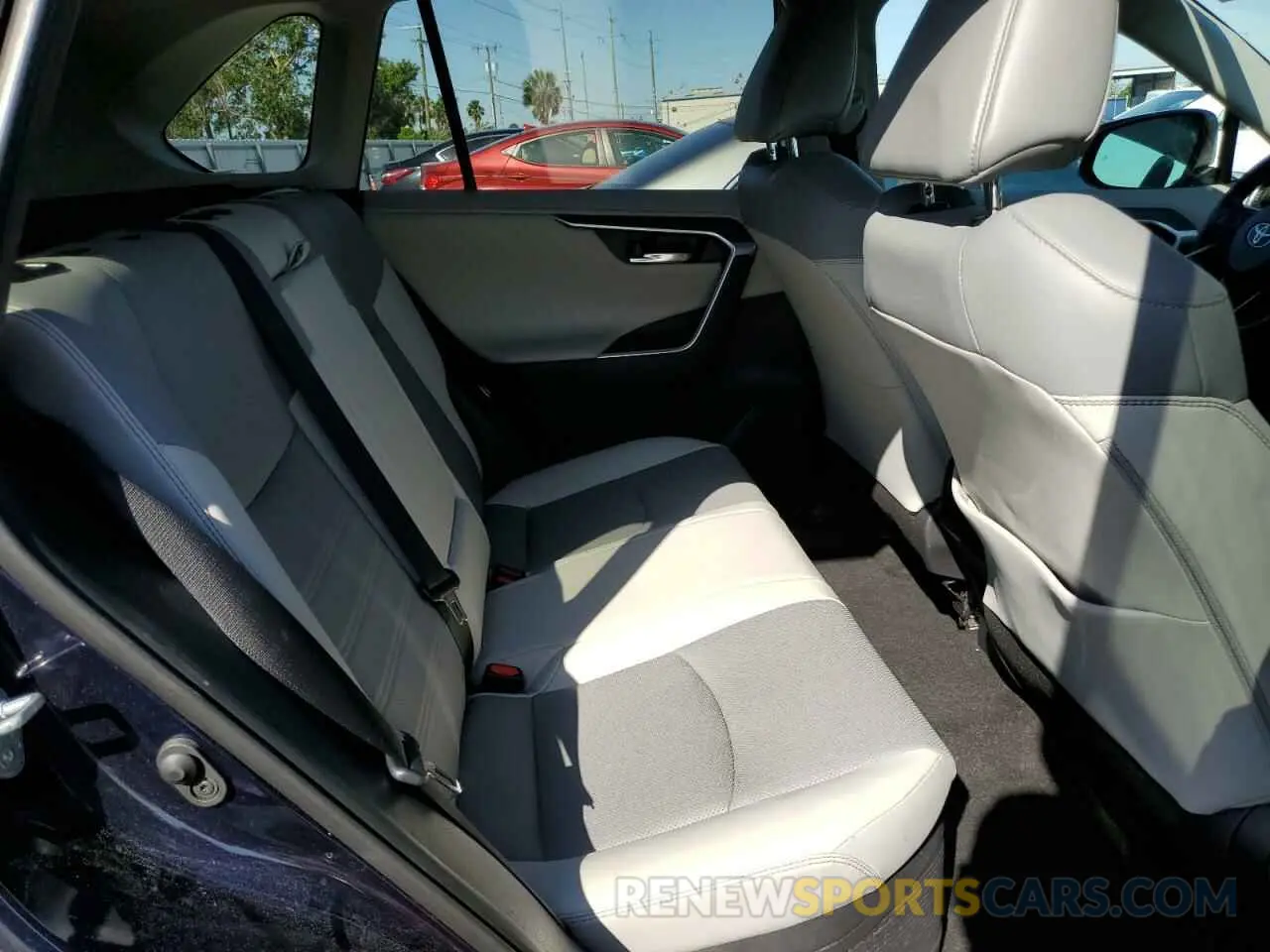 11 Photograph of a damaged car 2T3DWRFV1KW034888 TOYOTA RAV4 2019