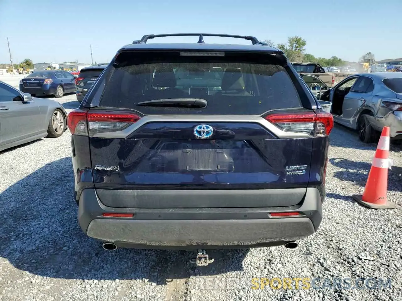 6 Photograph of a damaged car 2T3DWRFV1KW034888 TOYOTA RAV4 2019