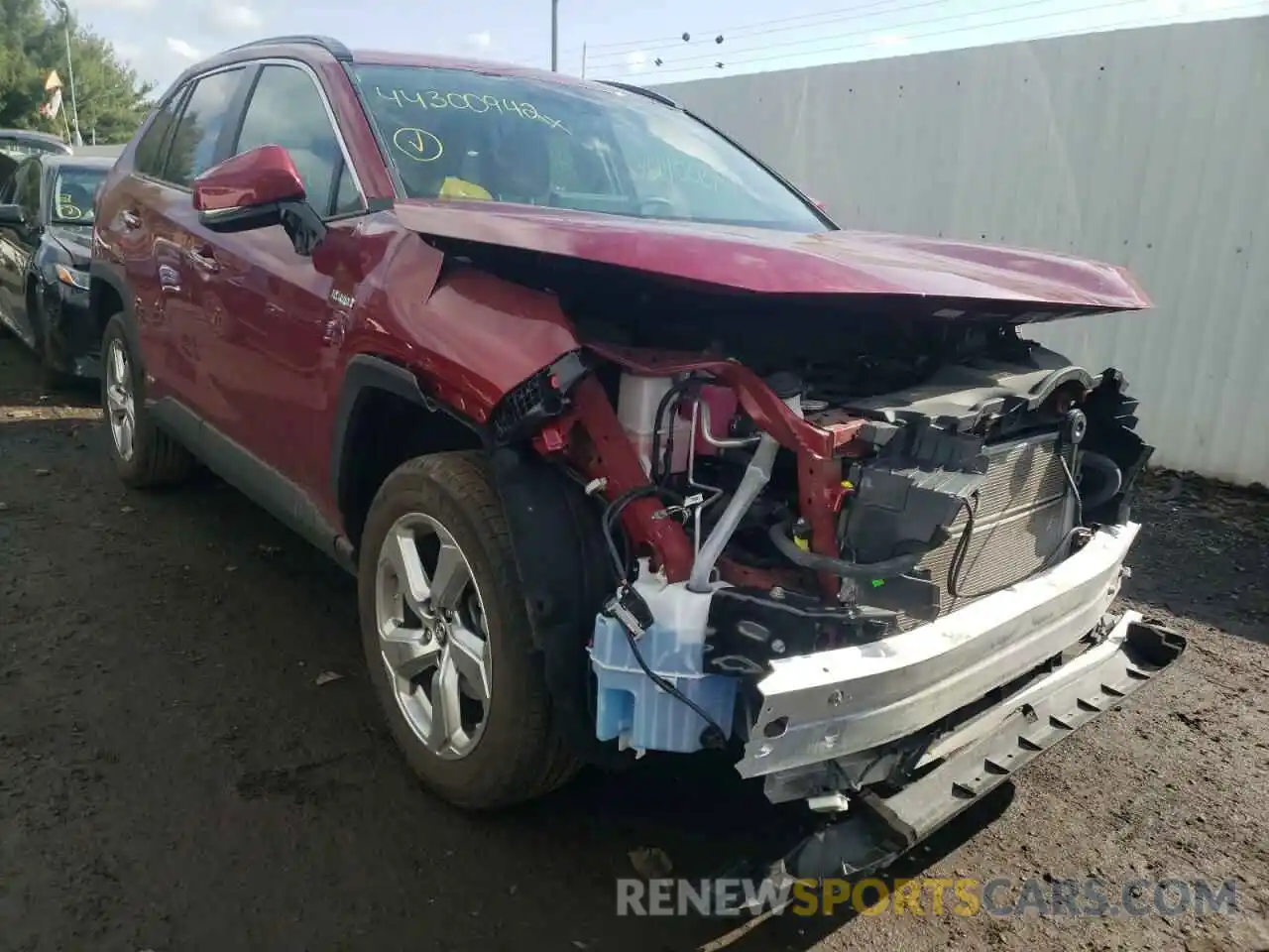 1 Photograph of a damaged car 2T3DWRFV2KW014715 TOYOTA RAV4 2019