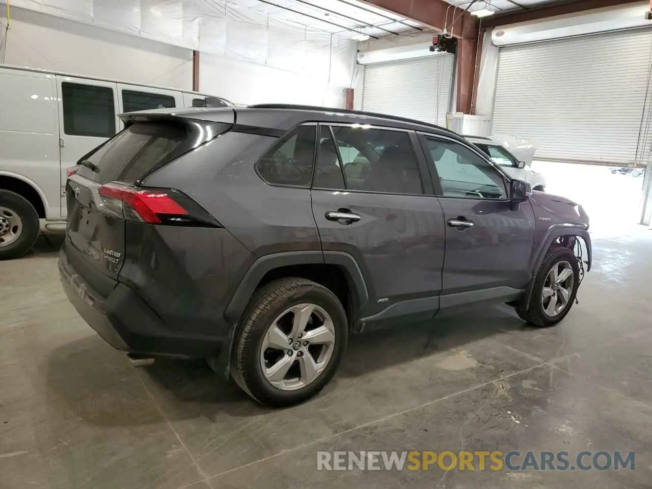 3 Photograph of a damaged car 2T3DWRFV2KW018389 TOYOTA RAV4 2019
