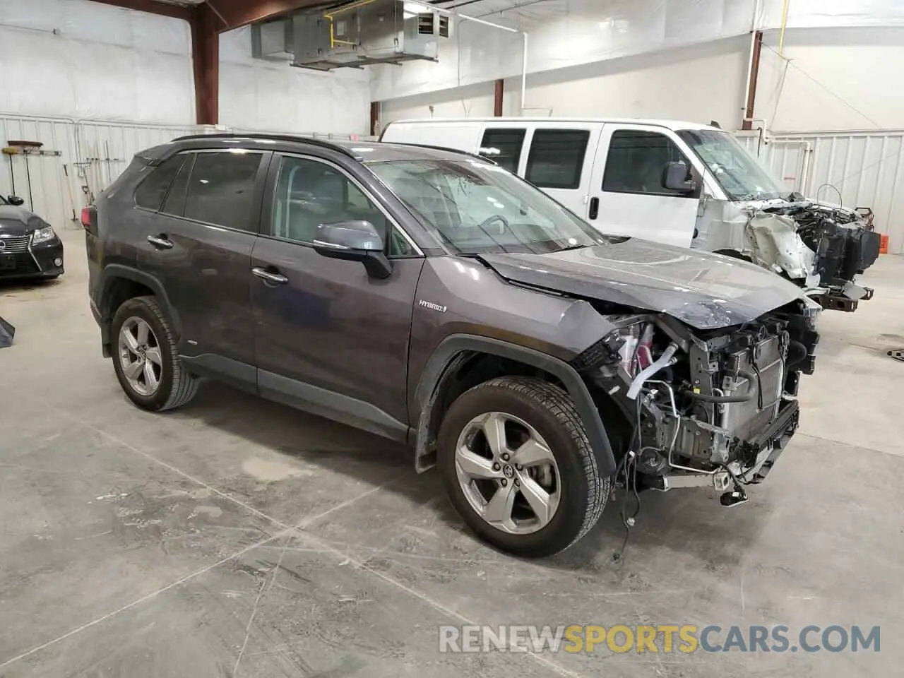 4 Photograph of a damaged car 2T3DWRFV2KW018389 TOYOTA RAV4 2019