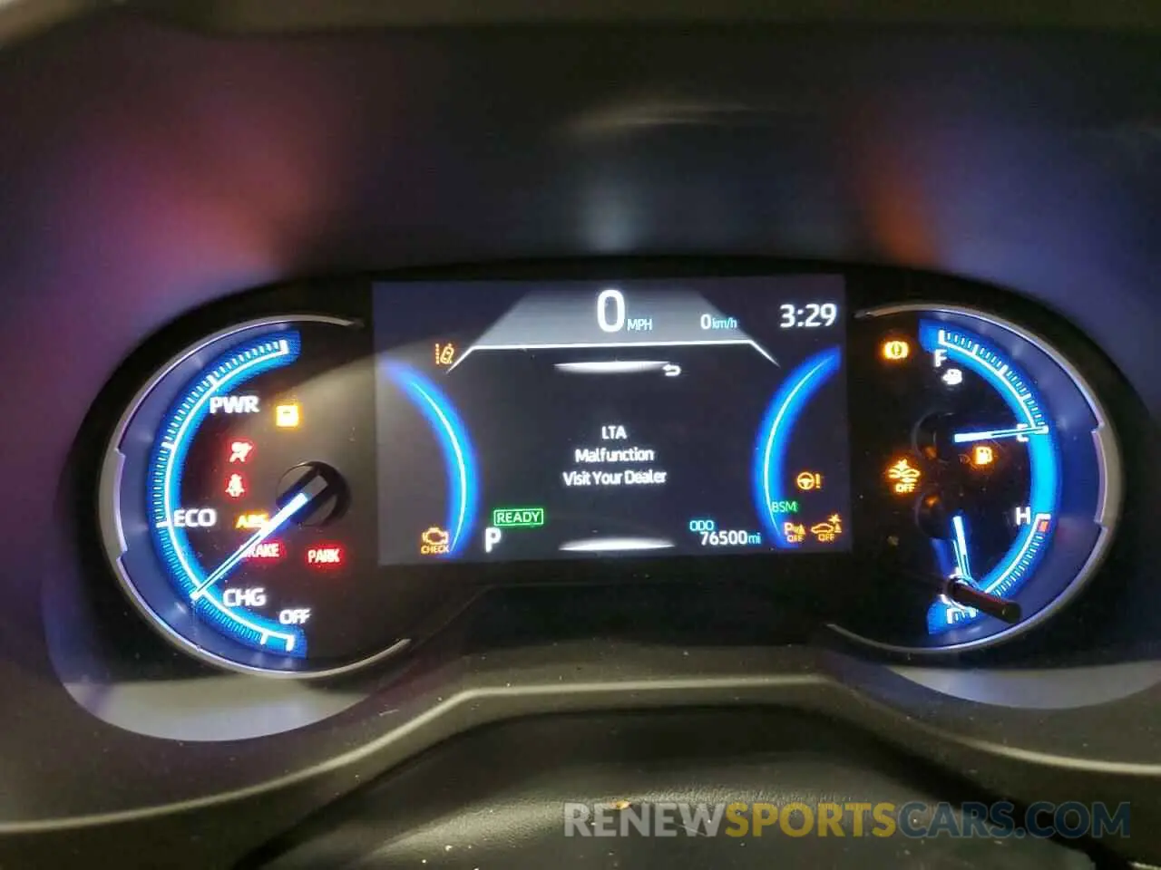 9 Photograph of a damaged car 2T3DWRFV2KW018389 TOYOTA RAV4 2019