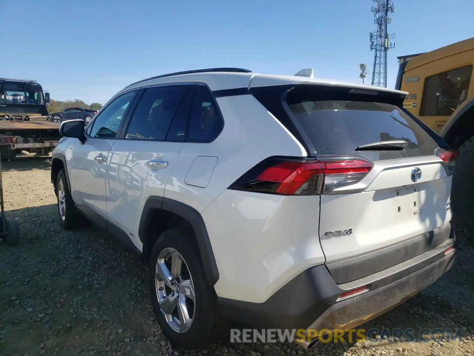 3 Photograph of a damaged car 2T3DWRFV5KW022484 TOYOTA RAV4 2019