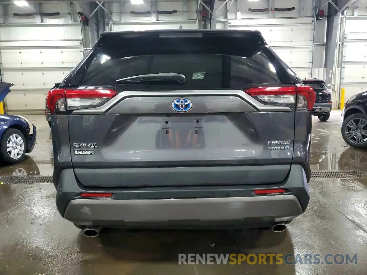 6 Photograph of a damaged car 2T3DWRFV9KW017689 TOYOTA RAV4 2019