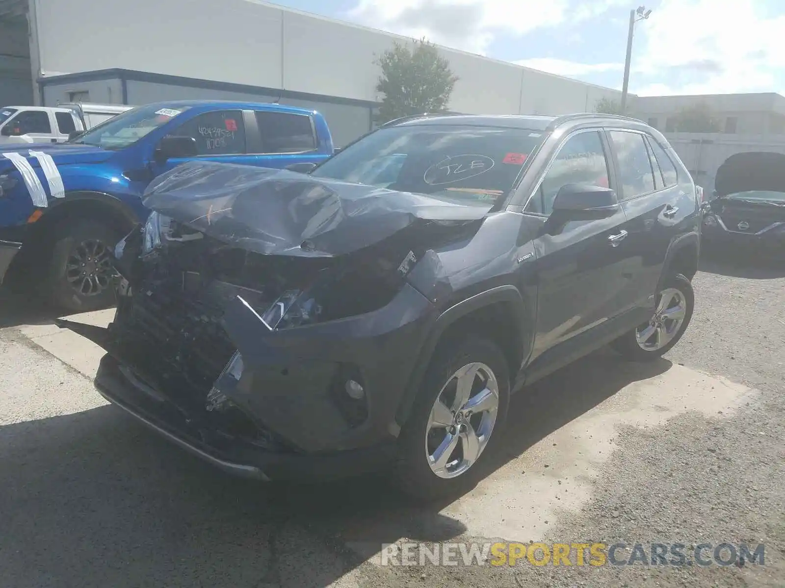 2 Photograph of a damaged car 2T3DWRFV9KW022245 TOYOTA RAV4 2019