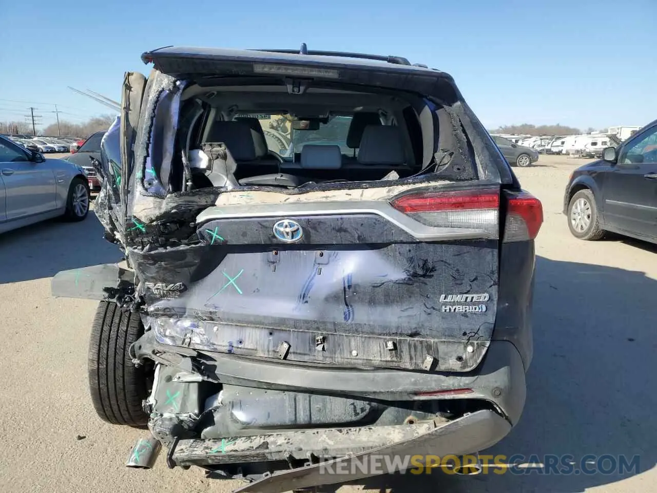 6 Photograph of a damaged car 2T3DWRFV9KW031866 TOYOTA RAV4 2019